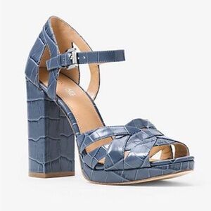 Michael Kors Annaliese platform sandals size 7.5